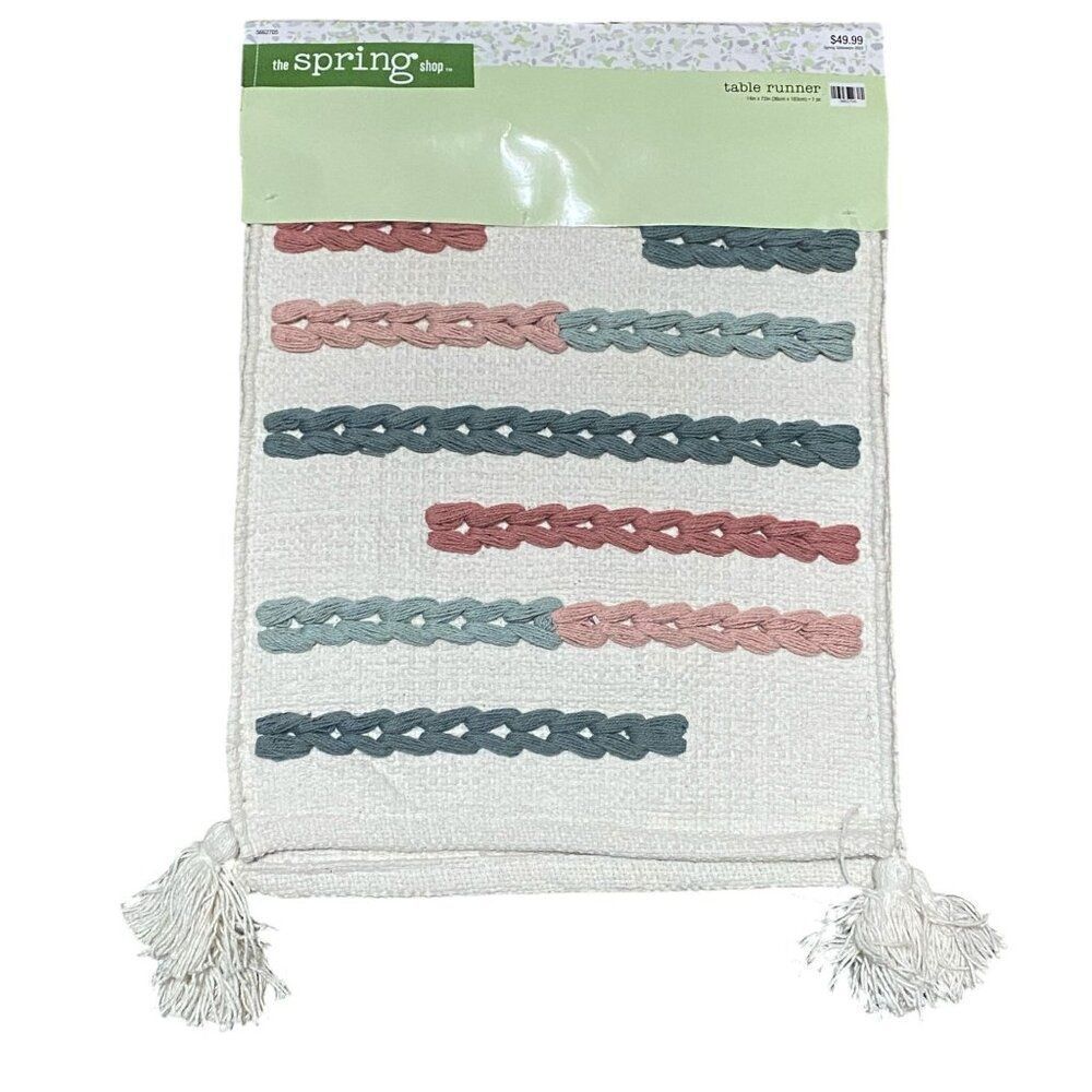 Table Runner Bohemian Knit 14in X 72in NEW